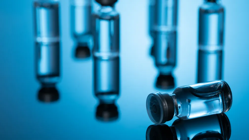A Non-Peptide GLP-1 Pill Arrives: What It Means for Peptides